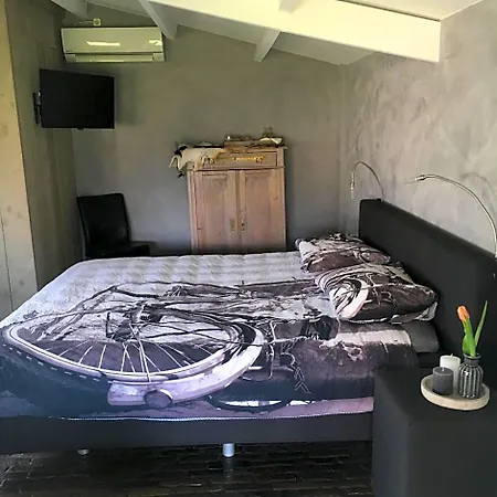Hof Donzel Bed and Breakfast 4*