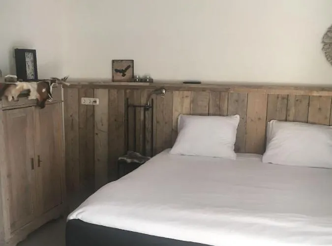 Oda ve Kahvaltı Hof Donzel